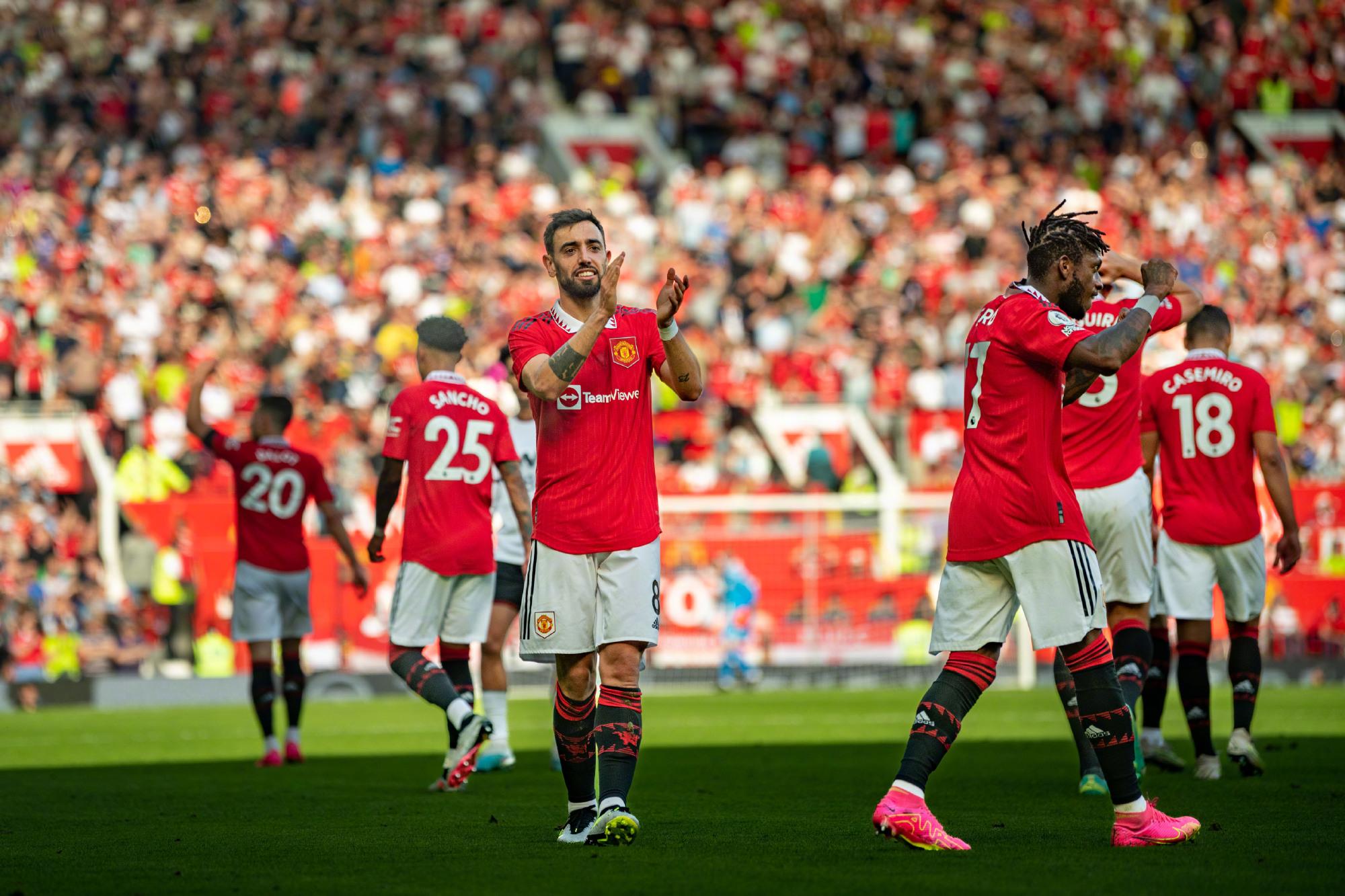 先拔头筹 先拔头筹